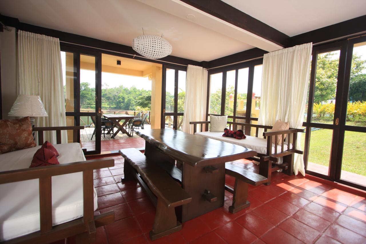 Porta Verde Resort Villas Caliraya Dolores  Exterior photo